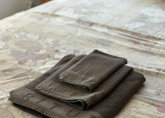 Victoria Apartment *